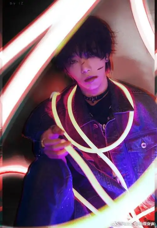 华晨宇高清壁纸,华晨宇写真