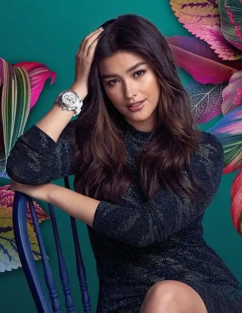 今日佳人:登上2022年全球最美面孔排名的liza soberano