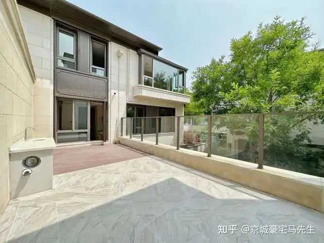 龙湖景粼原著精装大合院含双车位 - 知乎