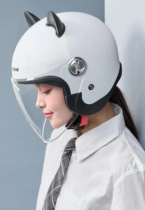 适用于3c认证电动车头盔女摩托车电瓶车冬季安全帽四季通用款半盔灰