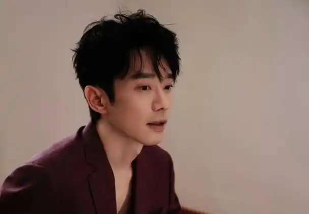 披荆斩棘的哥哥:古早偶像男神张栋梁