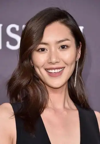 "大表姐"刘雯,好喜欢她这自信的笑容