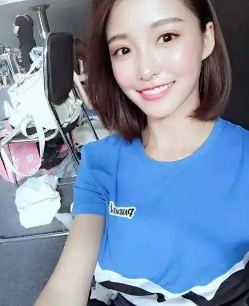 曾参与《天天向上》节目录制.