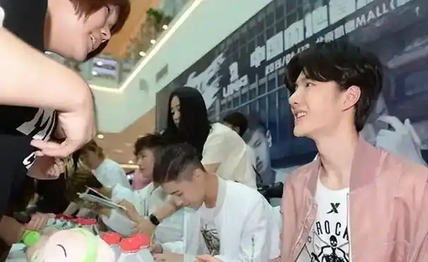 赵丽颖王一博恋爱实锤更多细节被扒5大巧合粉丝都觉离谱