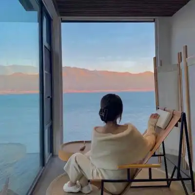 女生海边背影头像唯美