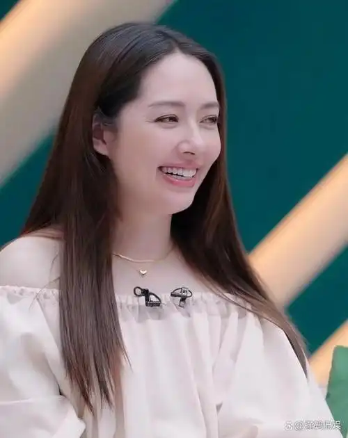 不社交,不打瘦脸针,40岁郭碧婷才是真正的"人间清醒"