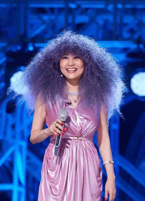 原创浪姐3五公录制后张蔷发微博真情流露无意中透露pk结果