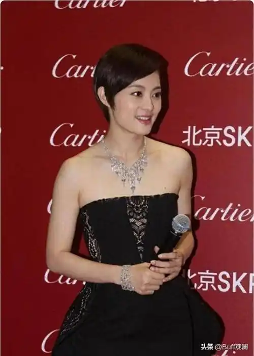 原创孙俪证明了实力的魅力成功挑战大提琴一级考试