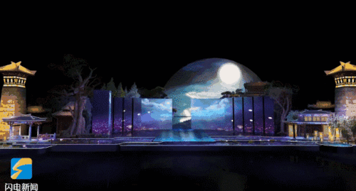 整个舞台长60米,宽30米,高1米,舞台背景高25米,主要由led大屏幕配合