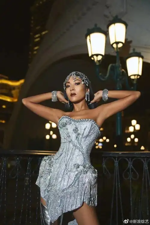 吉克隽逸 造型用力