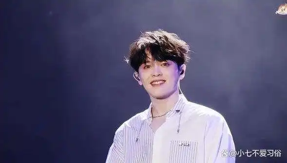 汪苏泷演唱会?唐艺昕和李沁?白日提灯剧本?