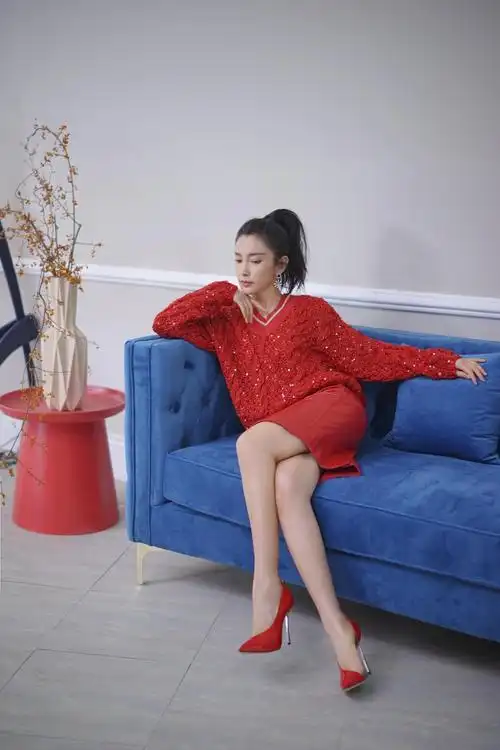 john 红色皮质短裙 红火书写新年篇章|李冰冰|短裙|皮质_新浪新闻