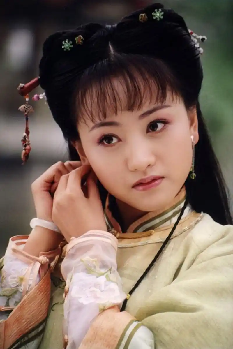 杨蓉以前的古装造型是真的美,没有过多的滤镜也很出彩#你心中的古装