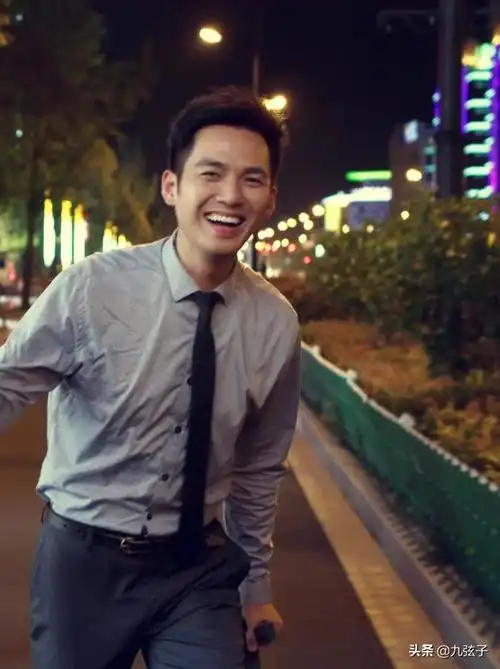 钟汉良个人资料档案 一家三口,钟汉良个人资料  第2张