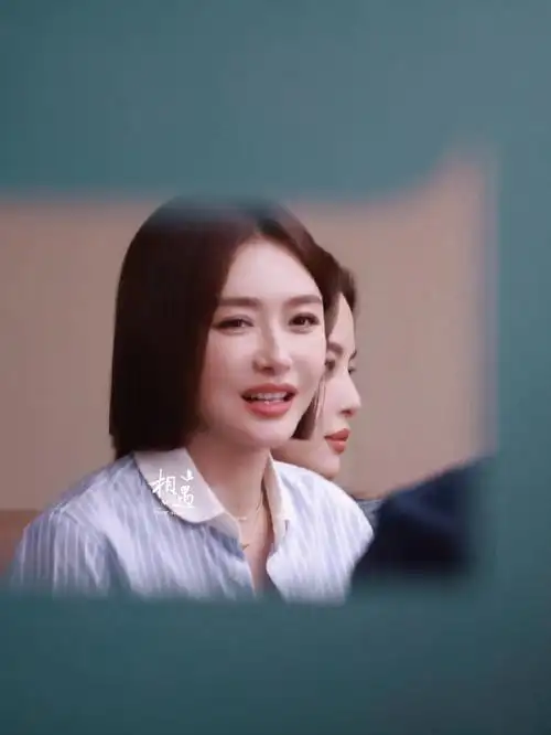 秦岚超话#花儿与少年##秦岚电音朵拉#231023 |录制ing抓住一个正在看