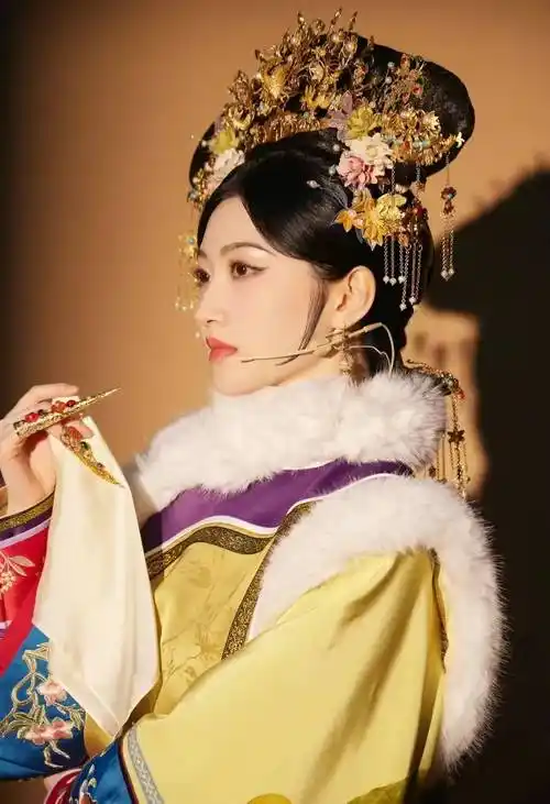 原创景甜清宫美人惊艳登场才貌双全引爆王牌对王牌新篇章