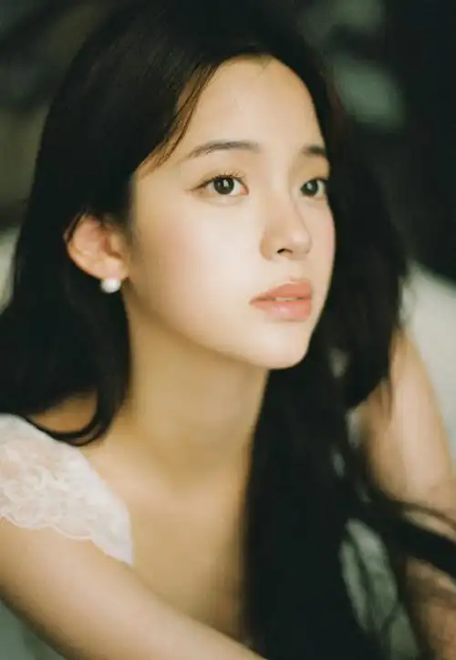 欧阳娜娜唯一纯白茉莉花#欧阳娜娜的23岁写真来啦~娜比好漂亮!