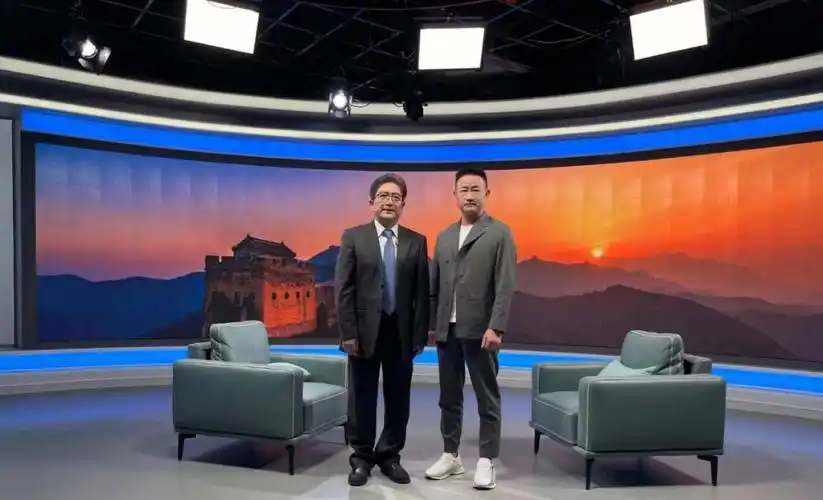 皇派董事长受邀中央电视台接受水均益采访