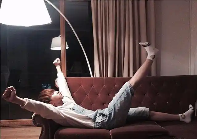 蔡徐坤住的豪宅,室内装修奢华至极,普通人根本住不起