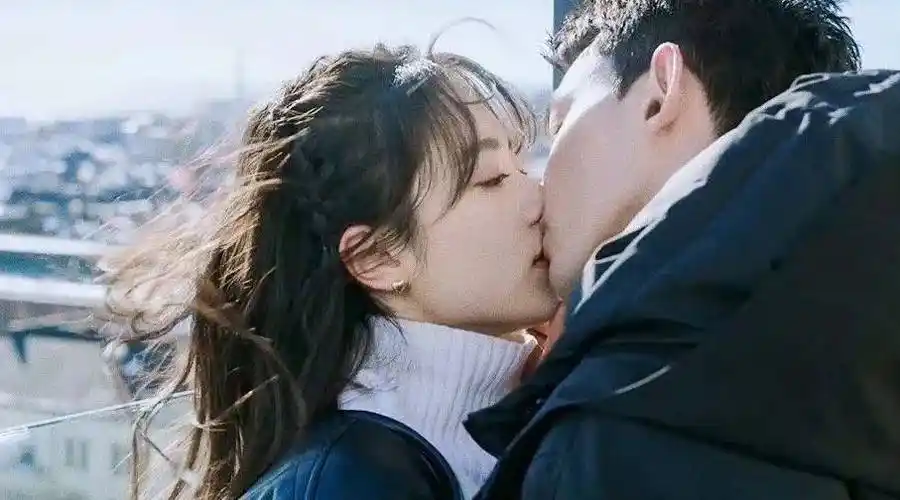 没有谈过恋爱,手上还有多少钱统统报备,会为了让女朋友专注比赛,陪她