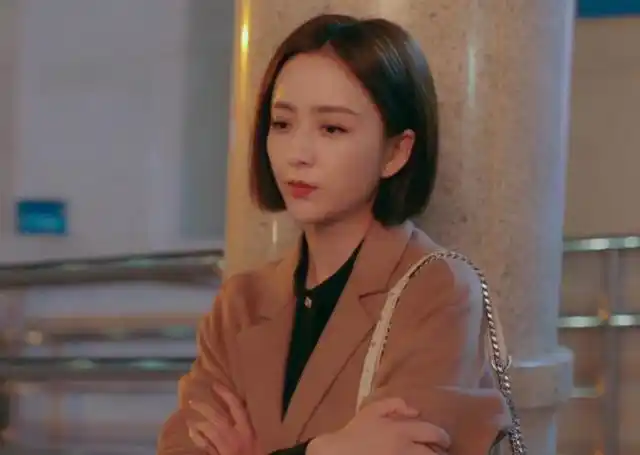 令人窒息!佟丽娅《爱的厘米》变伏弟魔,亲爸实力碾压"苏大强"