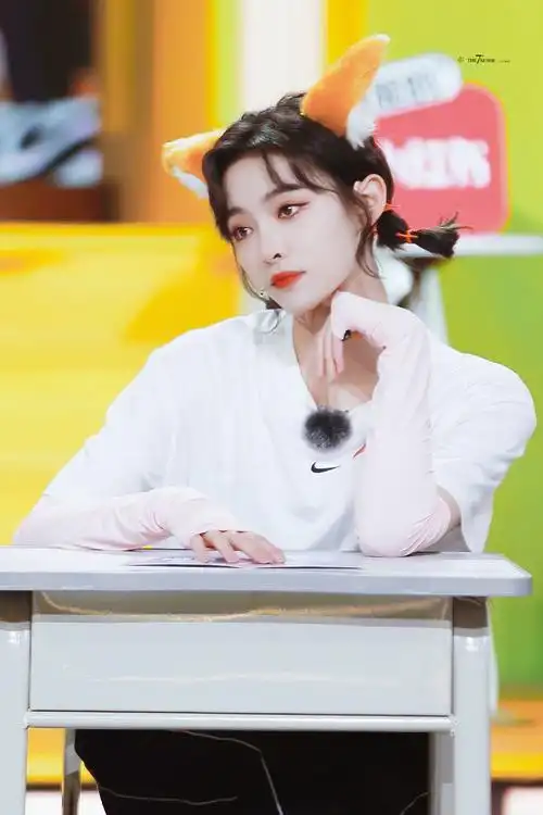 许佳琪非日常派对第八期站姐图