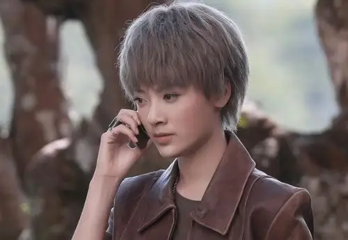 《半妖倾城》,《 转角之恋》以及《儿科医生》等等,可见演技方面,孙铱