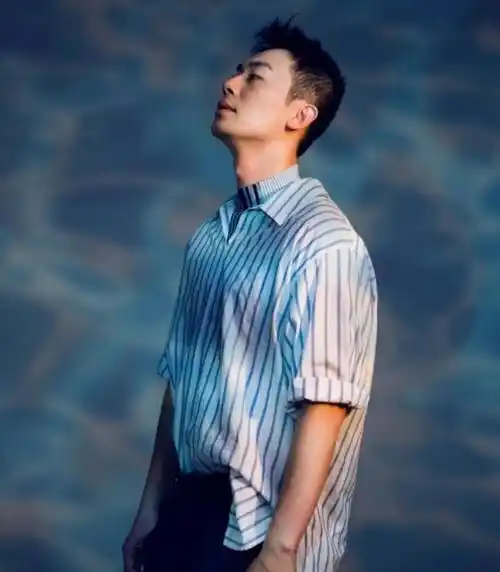 朱亚文带老婆录跑男,全程拉手秀恩爱 原来朱亚文的老婆就是她!