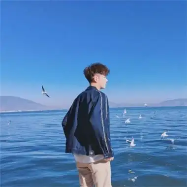 男生头像海边帅气高清超清海边男生头像