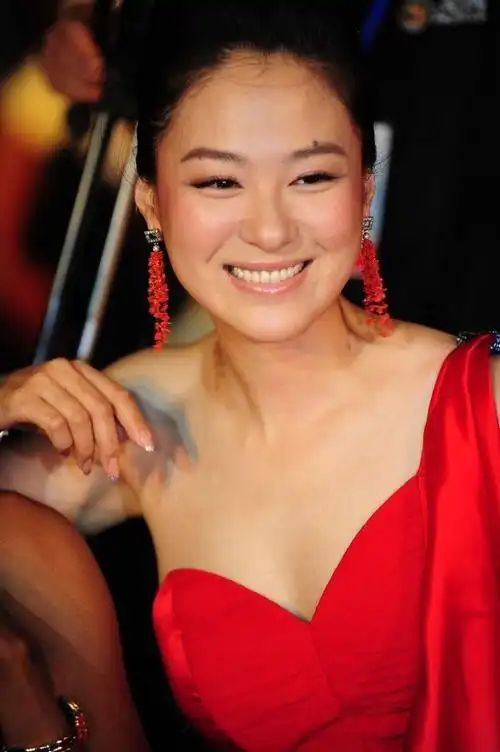 微胖唯美的影星沈傲君淡出演艺圈事业爱情双丰收已是人生赢家