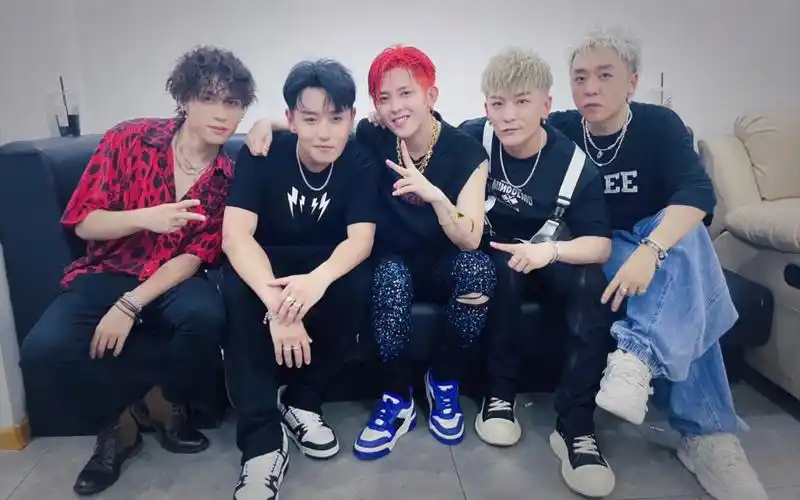 【mic男团】哥五个加编外瓦哥豪哥,全员就要整整齐齐