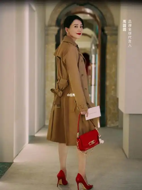 品牌全球代言人@高圆圆 奔赴与时间的约定,#michaelkors # 新年系列