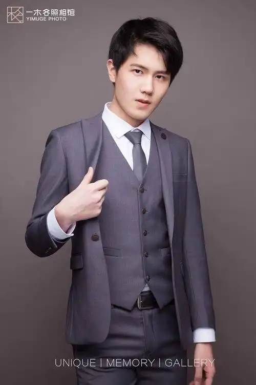 一木各 · 男士职业形象照