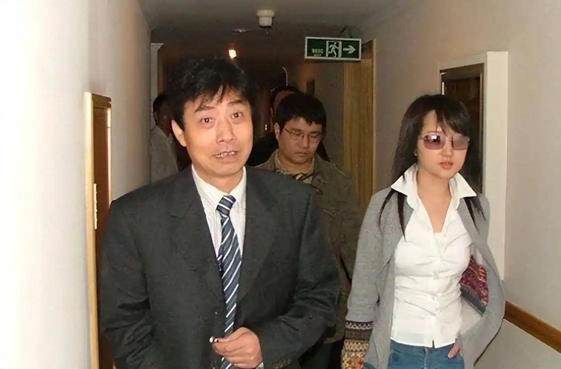 分手25年后,再看杨钰莹赖文峰,才发现分开才是最好的选择_毛宁_生活