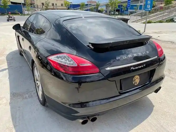 广州抵押车13年保时捷帕拉梅拉出售