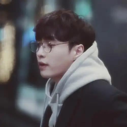 张艺兴自截自调