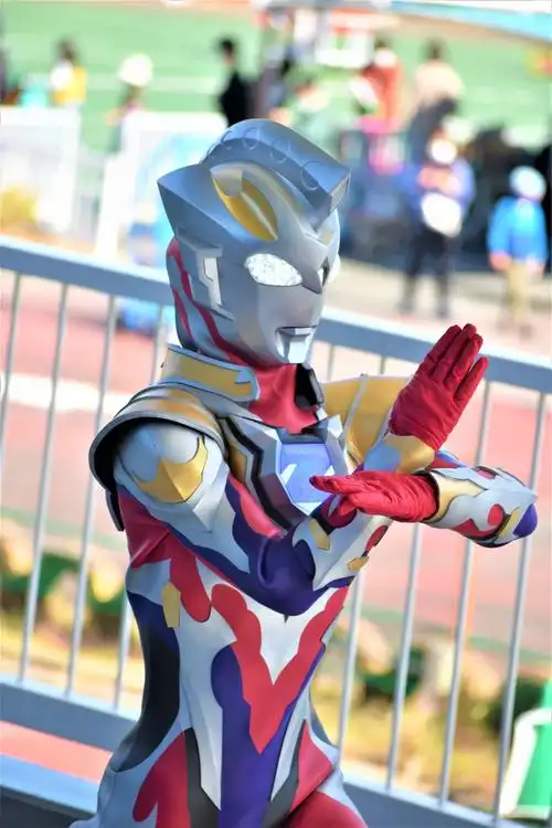 原创泽塔奥特曼伽马未来皮套摄影会压倒性的颜值令粉丝陶醉