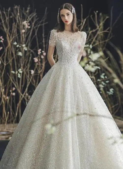 婚纱礼服款式有哪些?选对款式让你显瘦10斤不是问题