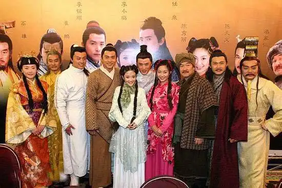 《赤子乘龙》一部中国和新加坡合作的古装神话电视剧