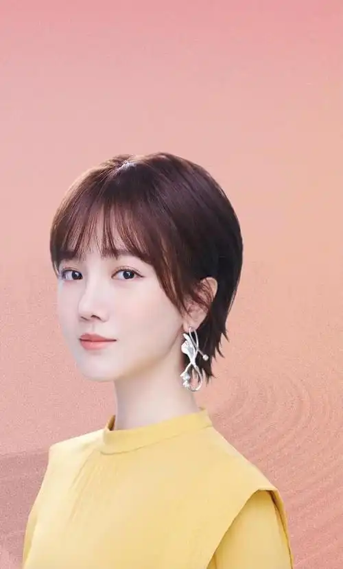 陈小纭分手后独自精彩黄色造型赏心悦目向大家推荐小王子