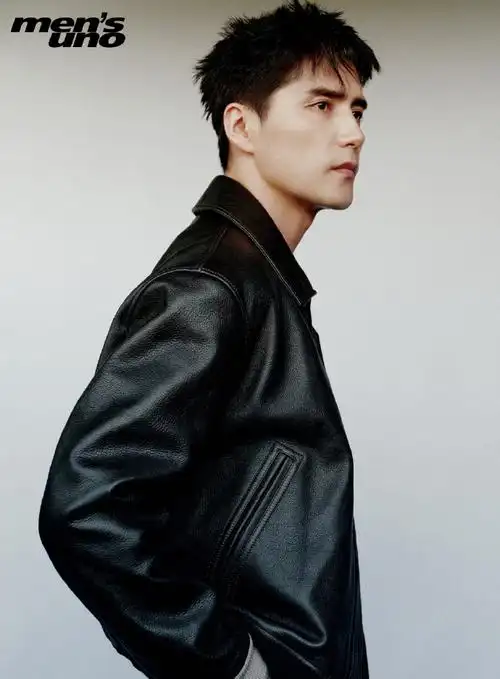 风度封面人物##阿云嘎林间绿野大片