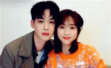 邢菲唐晓天公开恋情