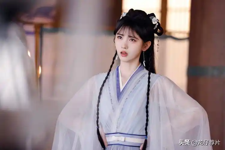 两部人气大作今晚开播,肖战李沁vs鞠婧祎郭俊辰,你最想嗑哪一对_剧中