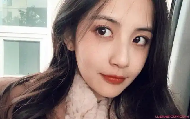 王思聪喂女友吃东西疑似网红甜仇真名及资料起底甜仇微博