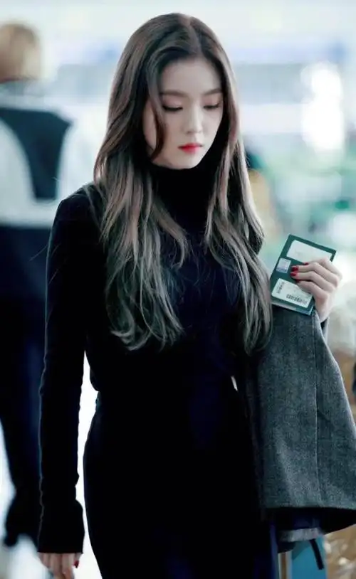 冷艳孤傲的冰山美人裴珠泫