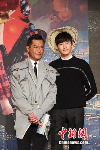 古天乐拒回应收入超周润发:很神秘,不公开说(图) (6)