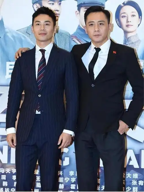 别被这10位的"幼态脸"给骗了!以为只有1米6,真实身高让人意外