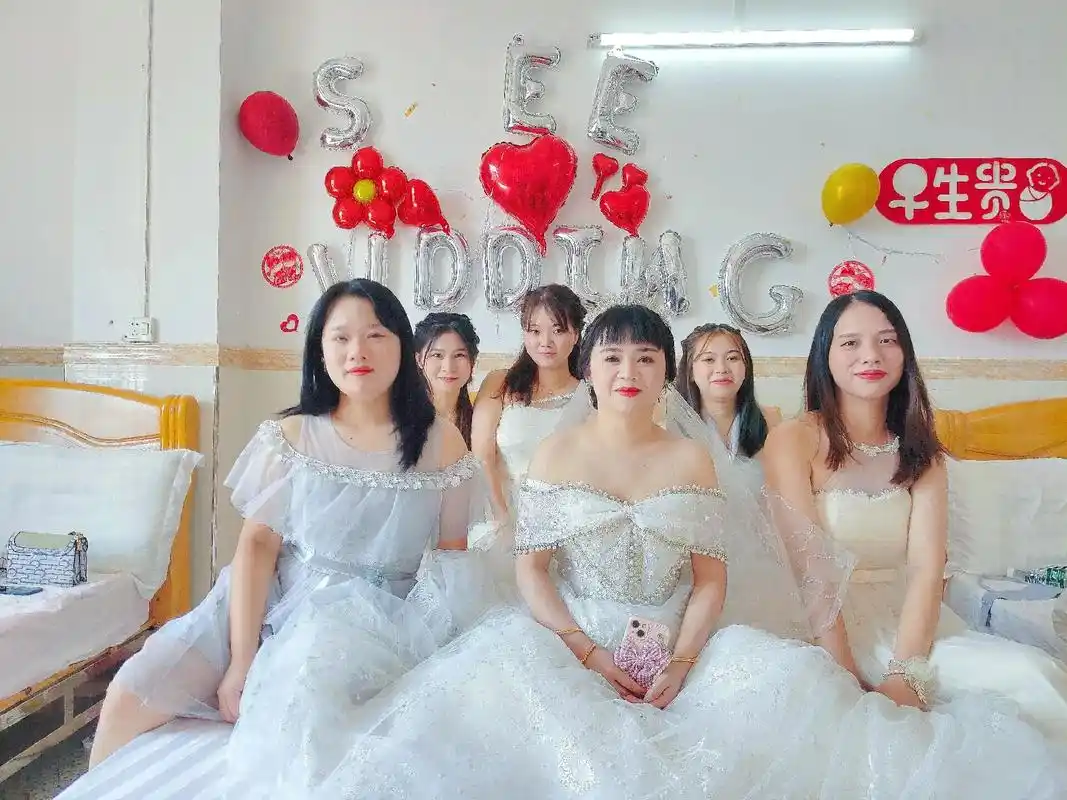 结婚时候的图片.#vlog日常 #原创 #记录真实生活 #精 - 抖音