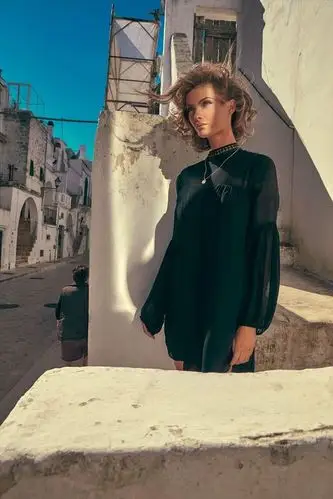 瑞典版《elle》七月刊时尚大片|摄影 andreas sjodin-时尚大片-中国