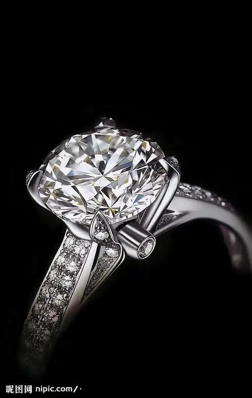 十二星座的专属钻戒,克拉的哟,绝对闪瞎你的眼,敢来吗